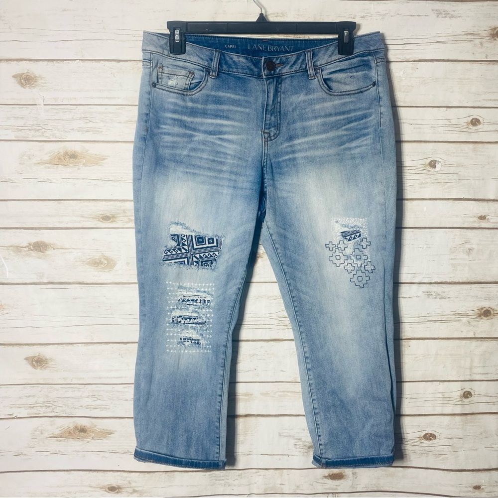 Lane Bryant Women's Light Blue‎ Cropped Jeans with Patchwork Size 16